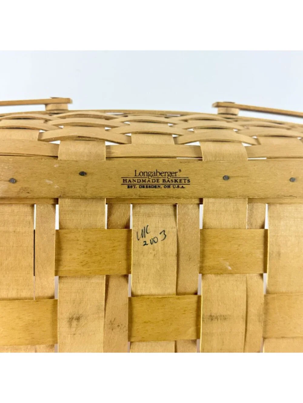 Vintage 2003 Longaberger 18” Gathering Basket w/Swing Handles